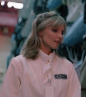 Lora in lab coat, face and hair out (Tron 1982)